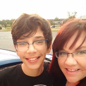 Meet your Posher, Dee